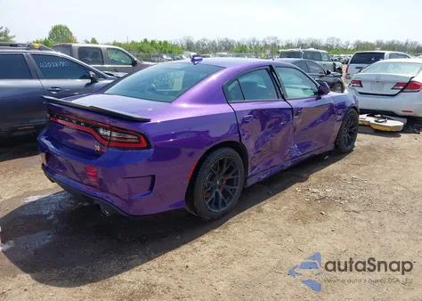 2019 Dodge Charger Scat Pack Rwd z USA, uszkodzony, nr VIN 2C3CDXGJ0KH688741